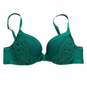 Victoria's Secret Very Sexy Push Up Bra Size 34C Lace Mesh Green
